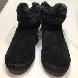 NWOT Lamo Adele boots